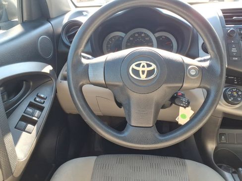 Used 2009 Toyota RAV4 2WD image 5