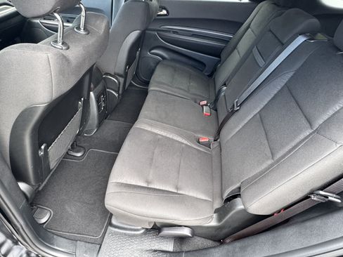 Used 2025 Dodge Durango GT AWD/4WD image 23