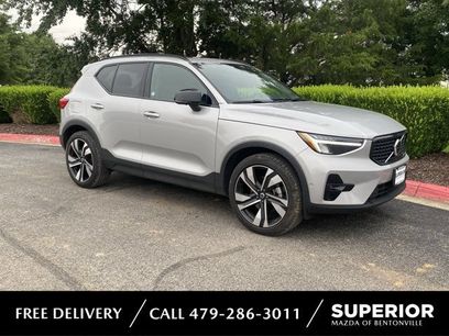 Used 2023 Volvo XC40 B5 Ultimate w/ Protection Package Premier