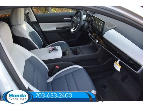 New 2026 Honda Prologue Touring image 13