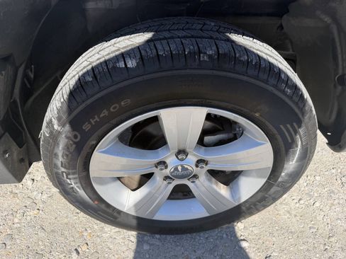 Used 2016 Jeep Patriot Latitude AWD/4WD image 12
