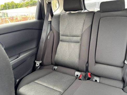 Used 2025 Nissan Rogue SV FWD image 41