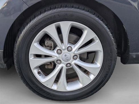 Used 2016 Kia Soul + image 24