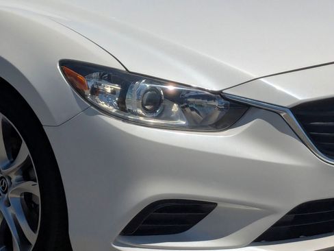 Used 2017 MAZDA MAZDA6 Touring FWD image 10