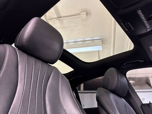 Used 2019 Mercedes-Benz E 300 image 27