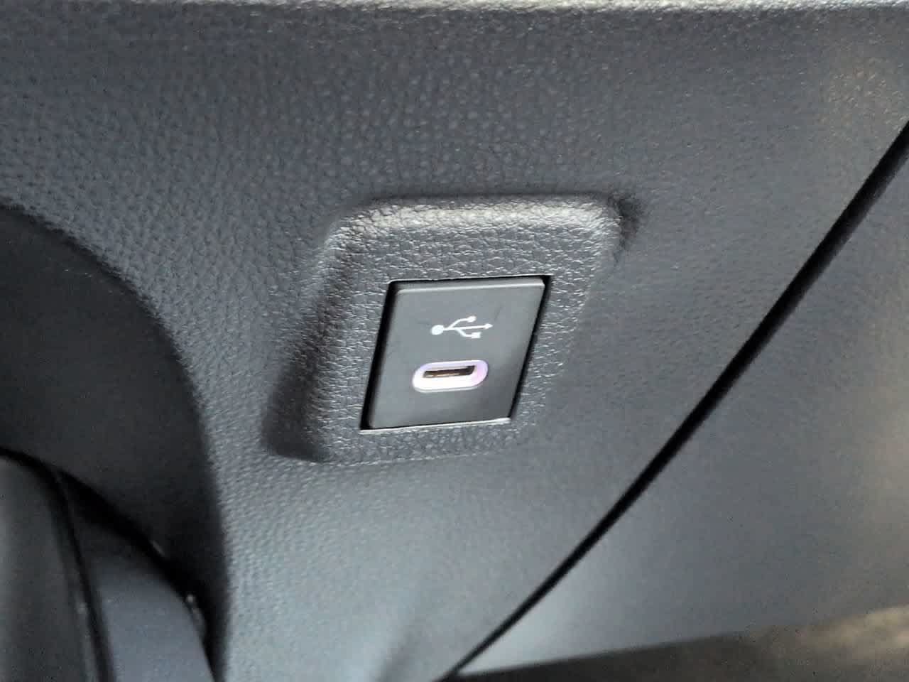 Used 2026 Toyota Corolla LE FWD image 20