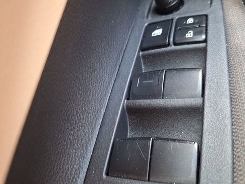 Used 2023 Toyota Corolla LE image 20