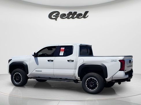 New 2025 Toyota Tacoma TRD Off-Road image 8