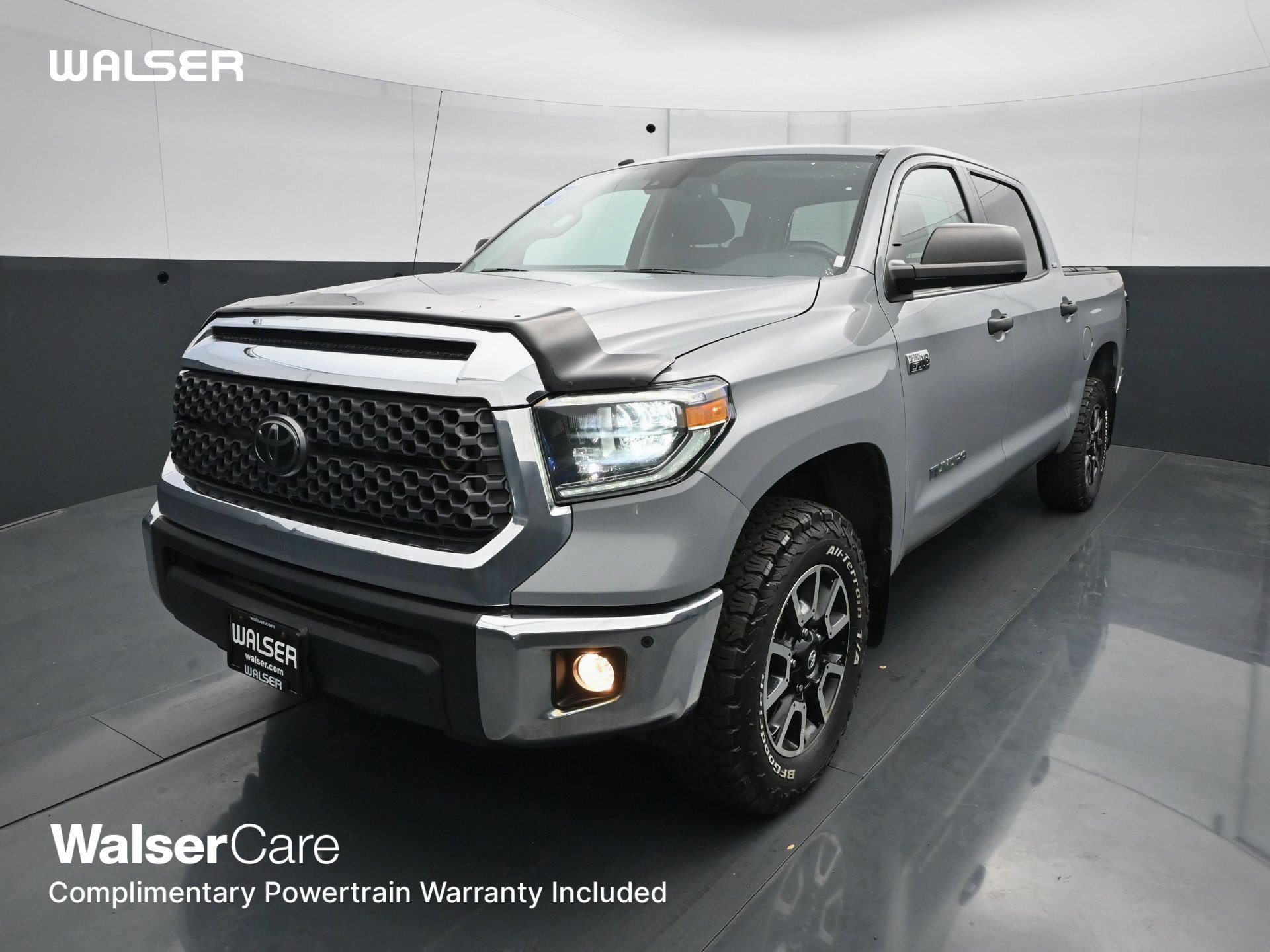 Used 2018 Toyota Tundra SR5 AWD/4WD image 1