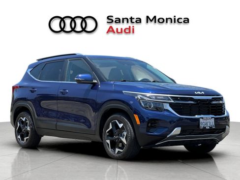 Used 2024 Kia Seltos EX FWD image 9