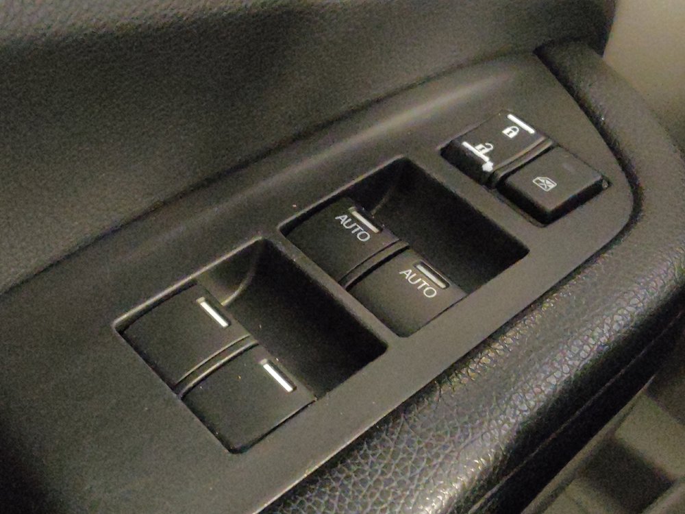 Used 2016 Honda Pilot Elite image 27