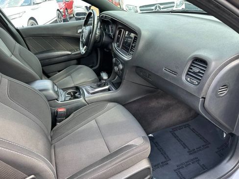 Used 2018 Dodge Charger GT w/ Navigation & Travel Group image 15