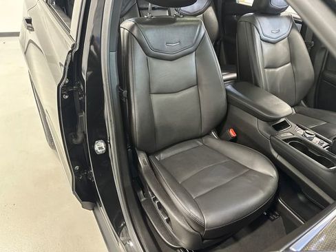 Used 2020 Cadillac XT5 Sportv image 37