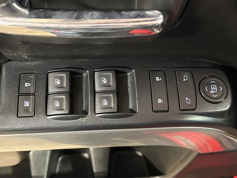 Used 2017 Chevrolet Silverado 1500 LT w/ All Star Edition image 16