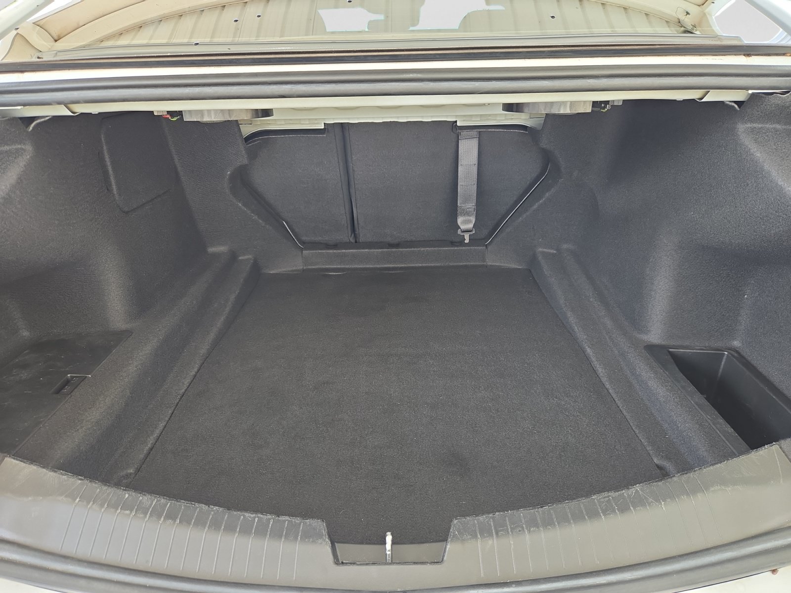 Used 2023 Cadillac CT5 Luxury w/ Cold Weather Package RWD image 18