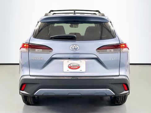 New 2026 Toyota Corolla Cross LE FWD image 5