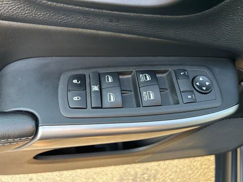 Used 2022 Jeep Cherokee Latitude Lux image 16