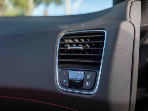 Used 2017 Chevrolet Corvette Z06 image 14