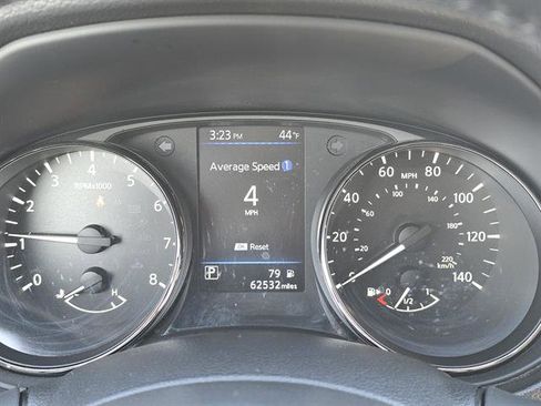 Used 2019 Nissan Rogue Sport SV w/ Technology Package image 19