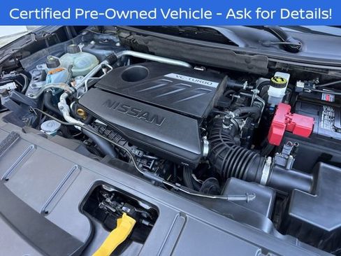 Used 2023 Nissan Rogue S AWD/4WD image 28