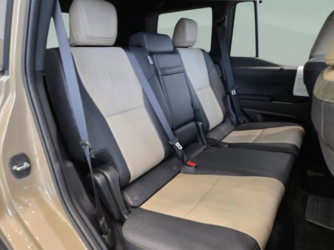 Certified 2025 Lexus GX 550 AWD/4WD image 15