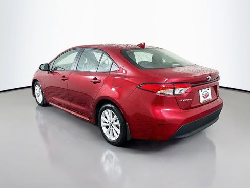 Used 2026 Toyota Corolla LE w/ LE Premium Package image 7