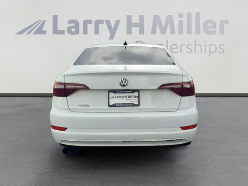 Used 2020 Volkswagen Jetta S w/ Driver Assistance Package image 4