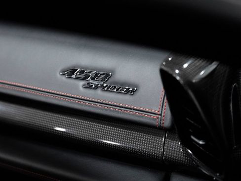 Used 2012 Ferrari 458 Spider RWD image 51