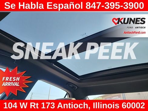 Used 2014 Chrysler 300 C w/ Beats Audio Group RWD image 18