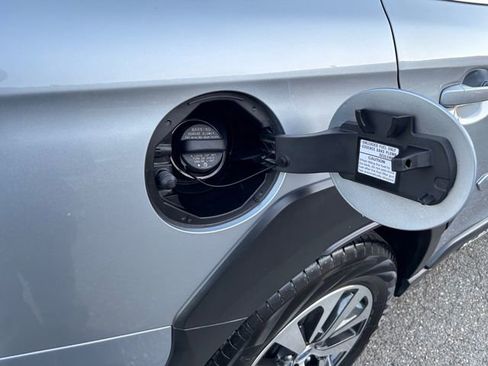 Certified 2025 Subaru Outback Premium image 21