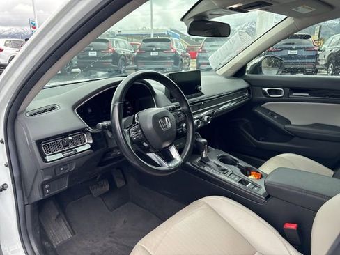Used 2024 Honda Civic EX-L image 10