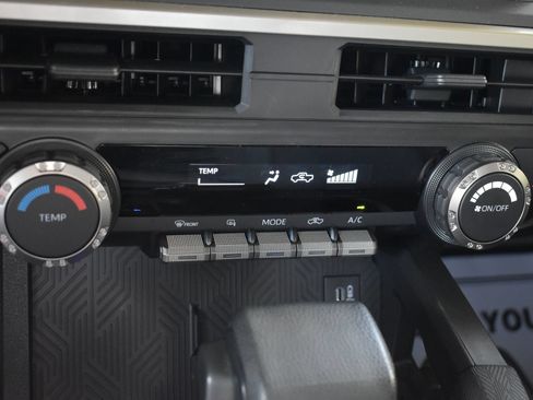 Used 2025 Toyota Tacoma SR w/ Towing Package RWD image 27