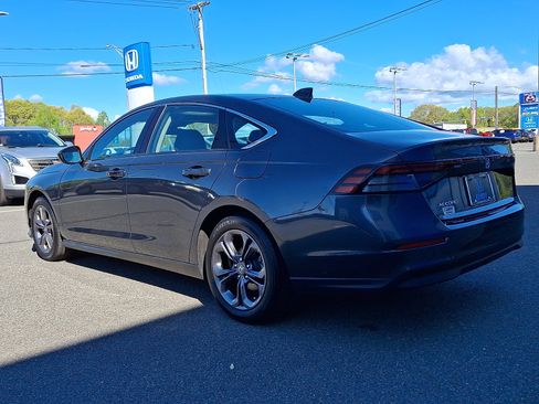 Used 2023 Honda Accord EX image 6
