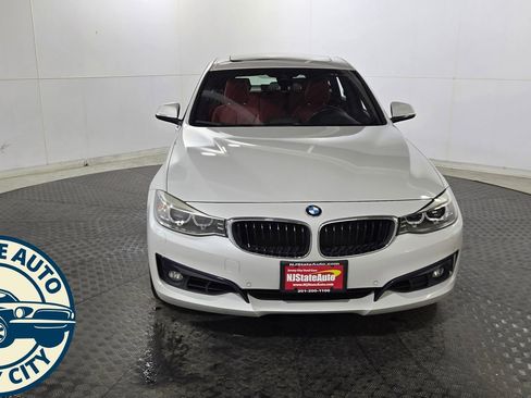 Used 2016 BMW 328i Gran Turismo xDrive image 2