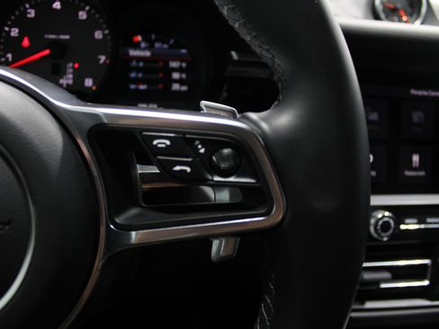 Used 2021 Porsche Macan S AWD/4WD image 38