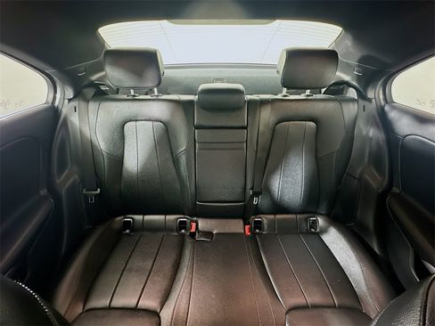 Used 2021 Mercedes-Benz A 220 4MATIC image 13