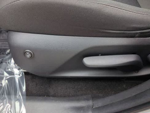 Used 2023 Toyota RAV4 LE FWD image 16