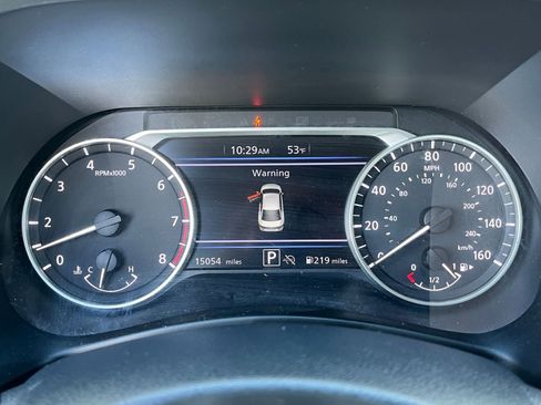 Used 2025 Nissan Sentra SV image 36