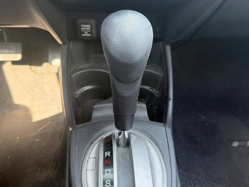 Used 2011 Honda Fit Sport image 24