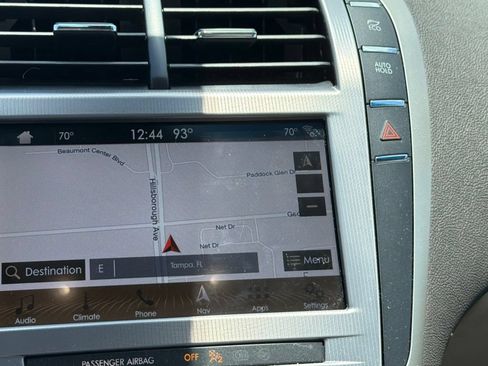 Used 2019 Lincoln MKZ Reserve w/ Reserve Plus Package FWD image 3