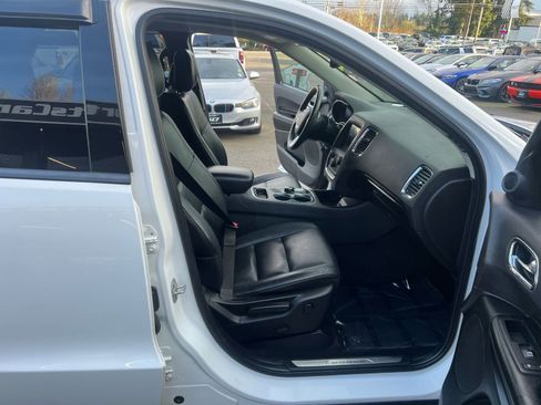 Used 2016 Dodge Durango Limited w/ Nav & Power Liftgate Group image 27