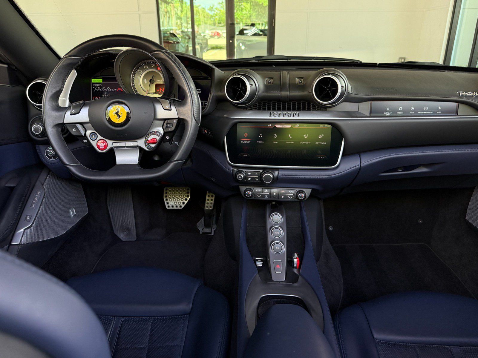 Used 2022 Ferrari Portofino M RWD image 34