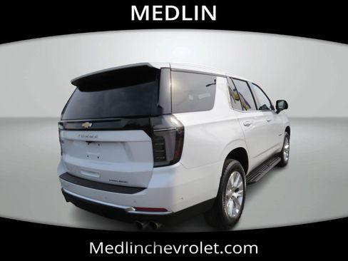 Used 2025 Chevrolet Tahoe Premier image 8