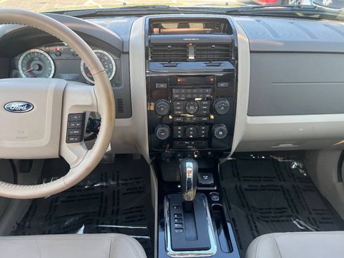 Used 2011 Ford Escape Limited AWD/4WD image 33