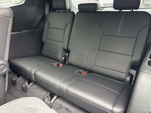 New 2025 GMC Acadia Elevation w/ Elevation Premium Package image 7