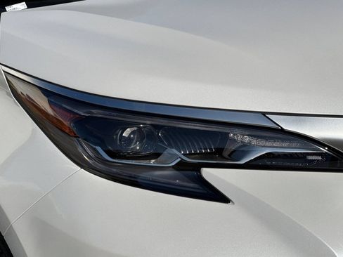 New 2026 Toyota Sienna Platinum AWD/4WD image 34
