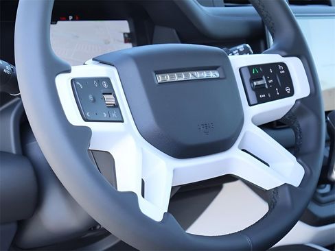 New 2025 Land Rover Defender 110 S image 18