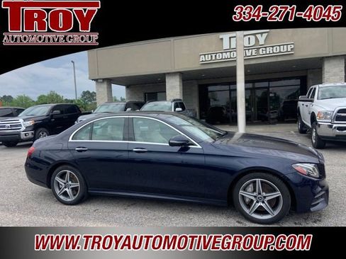 Used 2019 Mercedes-Benz E 450 4MATIC Sedan image 9