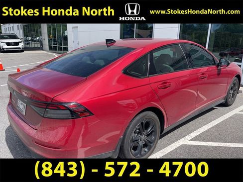 Used 2025 Honda Accord SE image 5