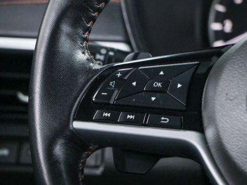 Used 2021 Nissan Altima 2.5 SR FWD image 13